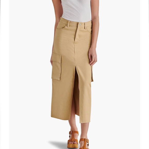 Steve Madden Dresses & Skirts - Steve Madden Women’s Benson Stretch Twill Cargo Skirt S, M & L Available